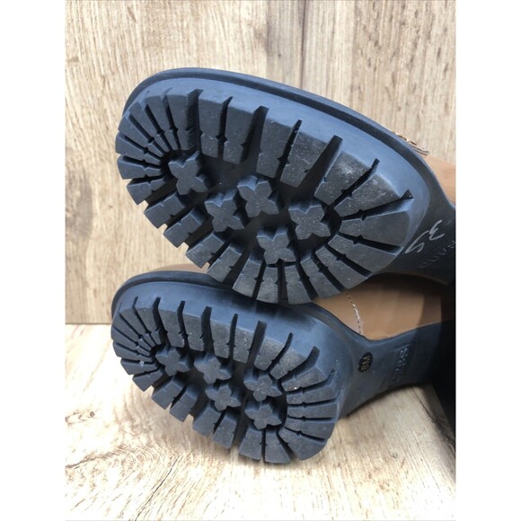 GUESS Women’s Keaton Chunky Platform Heels Brown Patent Leather Shoes Size 8 M - Picture 14 of 16